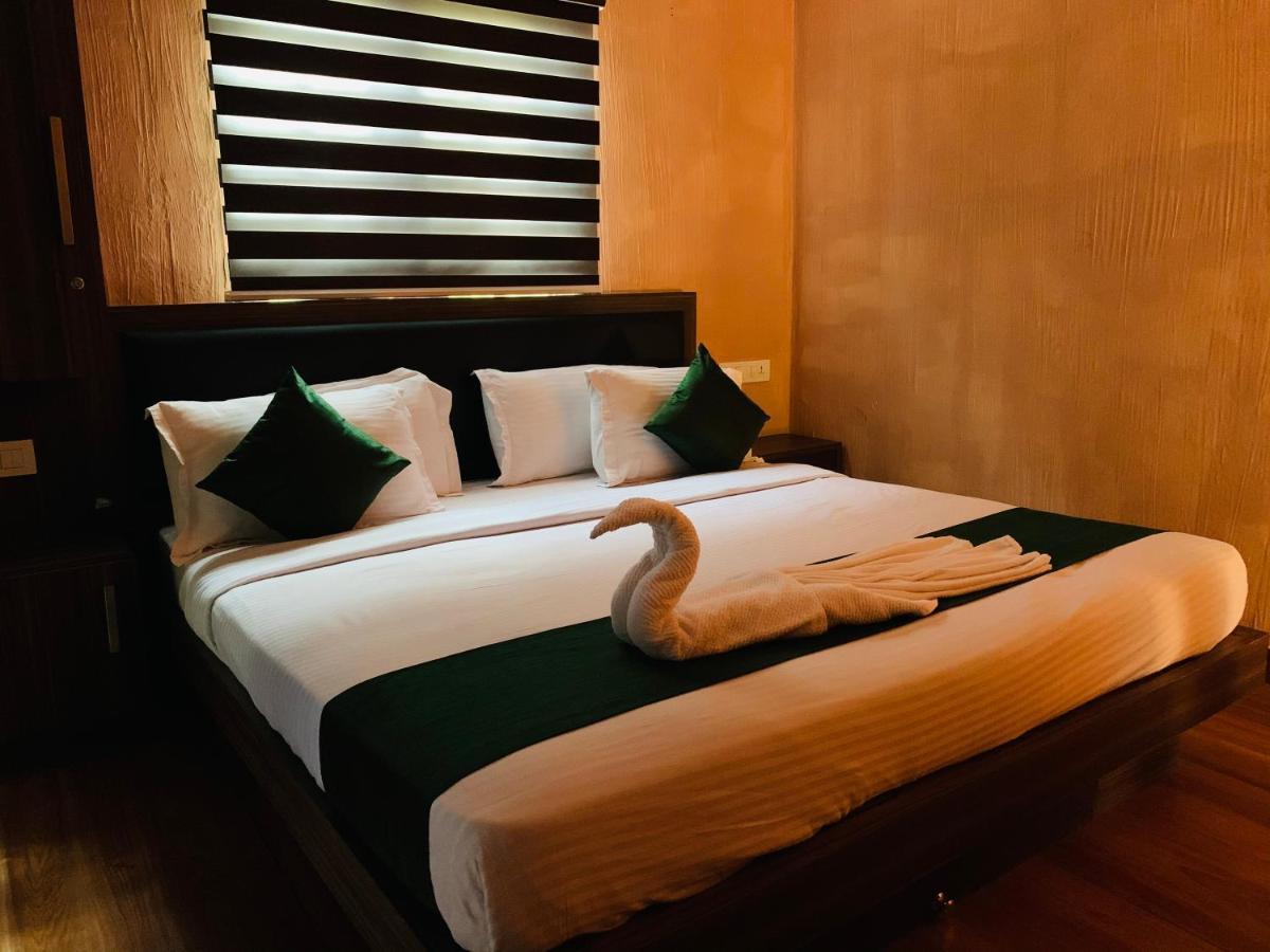 Wayanad Doubletree Villa Vythiri Exterior photo